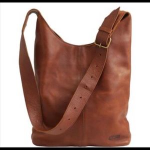Duluth Trading Co Lifetime Leather Crossbody Bag